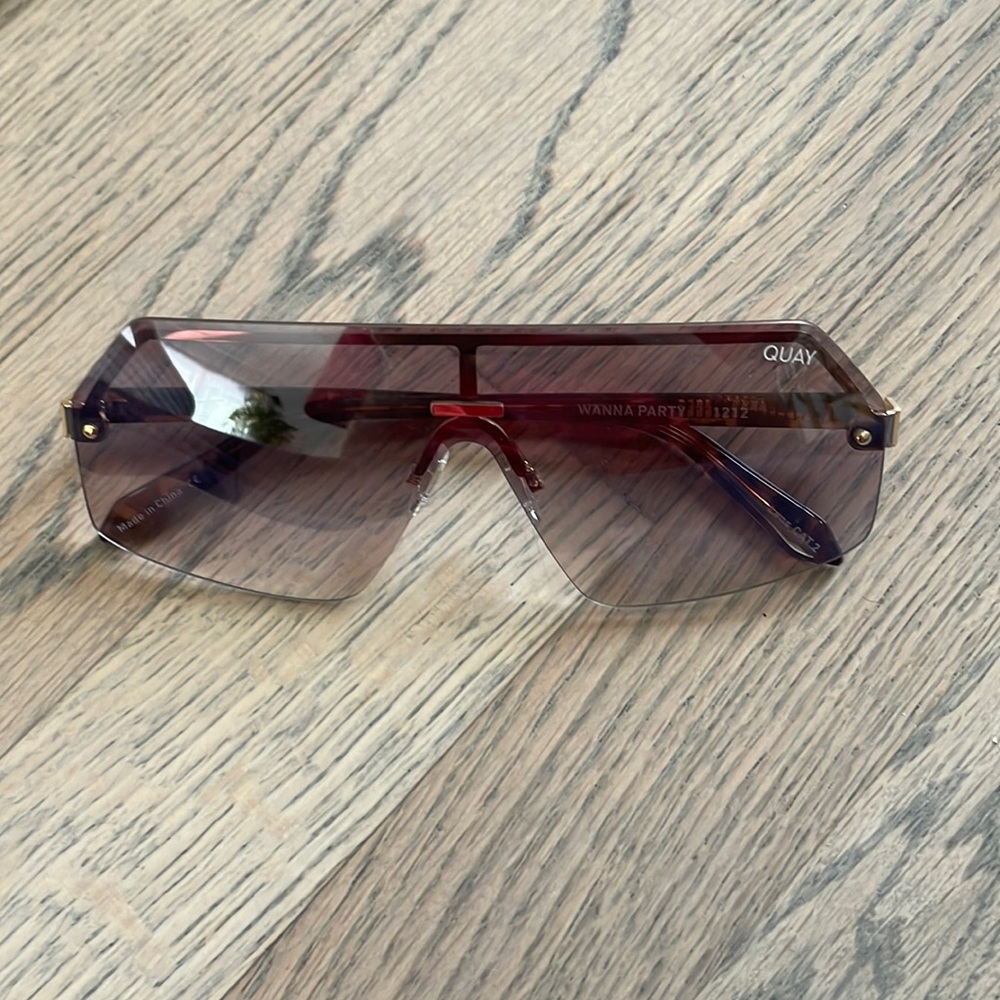 Quay Sunglasses
